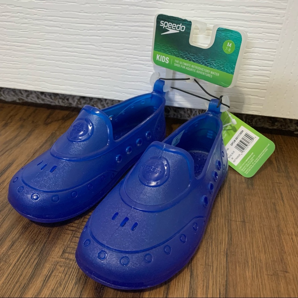 Speedo NWT Kids Boys Jelly Shoes M(7/8)